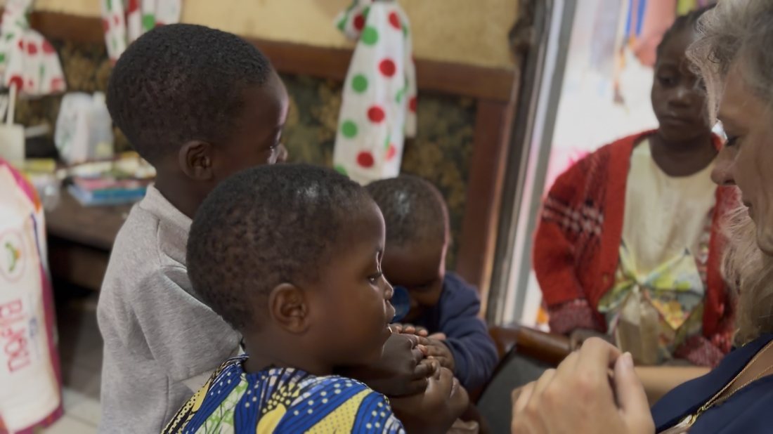 Moment de vie quotidienne avec les enfants de Sainte Rita